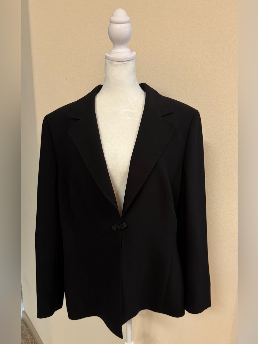 Women's Black Single-Button Blazer Jacket ( Tahari Arthur S Levine) 18
